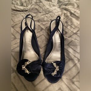 Jacqueline Ferrar Navy Heels 1.5”